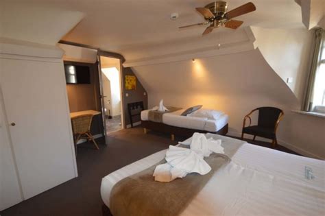 Rooms Ypres at the Ambrosia Hotel are very well maintained..